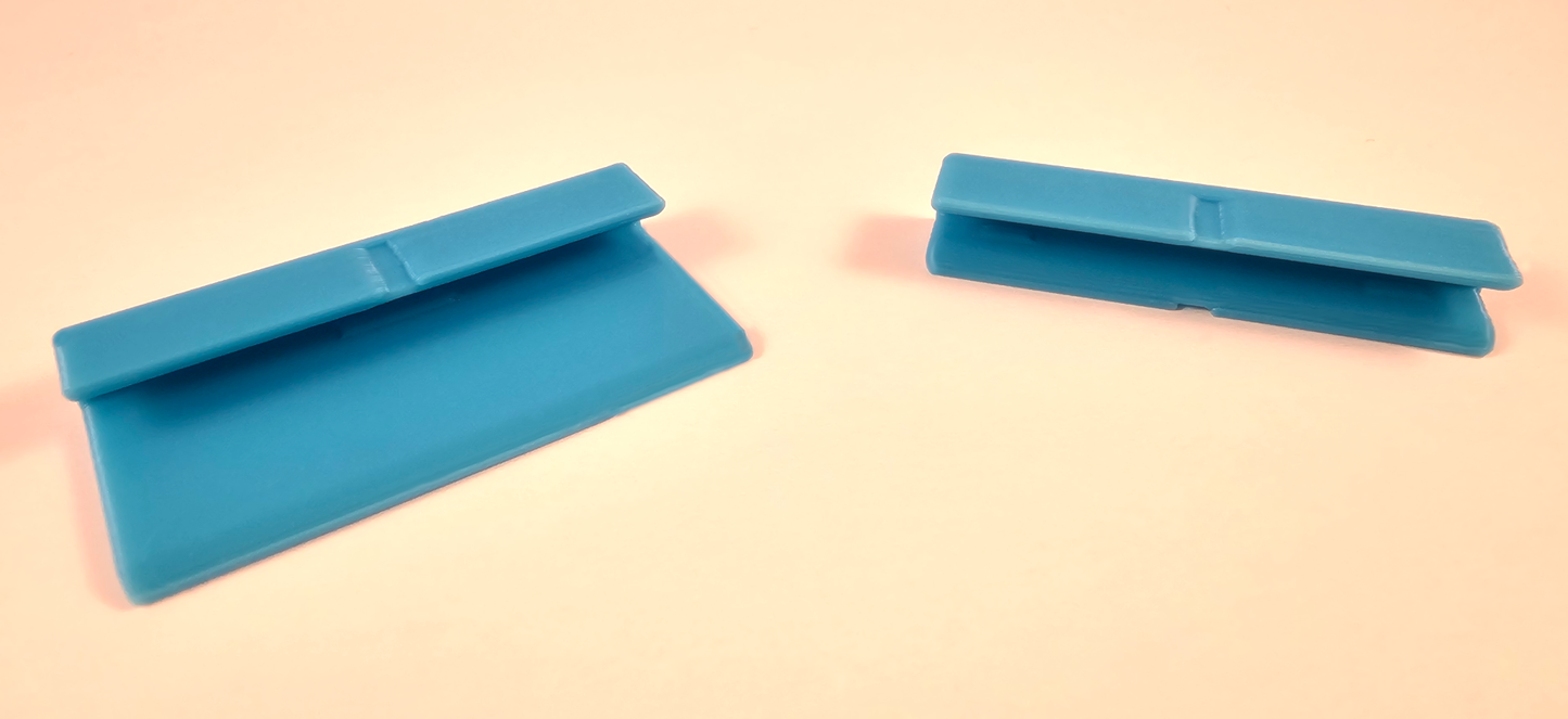 Folding Game Board Flattening Clip (Set of 2)